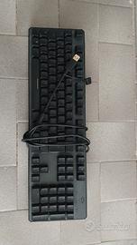 Tastiera gaming meccanica rgb