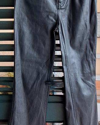 pantalone similpelle nero Bereshka 