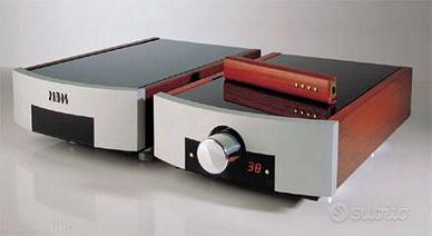 Preamplificatore top di gamma due telai