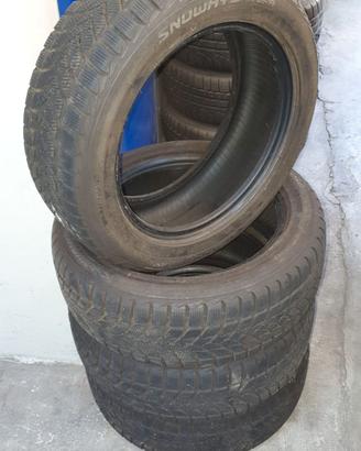 Pneumatici 4 gomme invernali 195 55 R 16