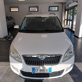 SKODA FABIA ANNO 2011 BZ 1.2 ADATTA NEOPATENTATI K