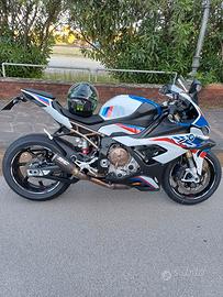 bmw s1000rr 
