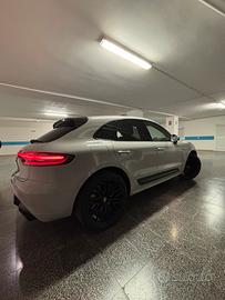 Porsche Macan gts iperfull CERAMIC BRAKE 2022