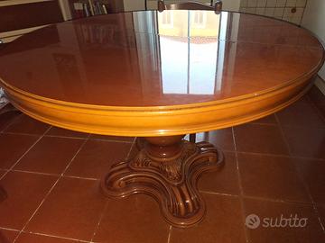 Tavolo in legno d'arte povera