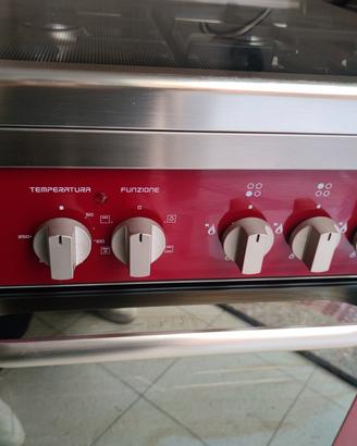 cucina a gas nuova mai usata 