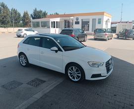 Audi A3 anno 2017 cambio automatico 1.6 TDI 116 