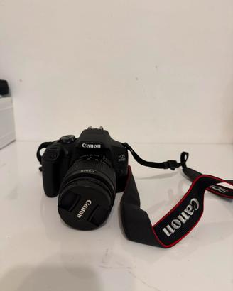 Fotocamera canon eos 2000D