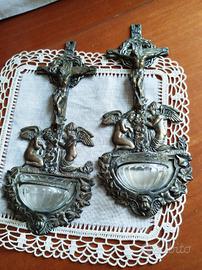 Coppia di acquasantiere antiche 