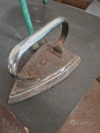 ferro da stiro antico