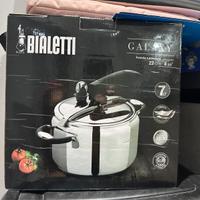 Pentola a pressione bialetti Galaxy nuova