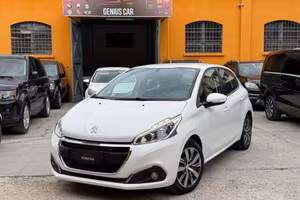 Peugeot 208 BlueHDi 75 5 porte Style