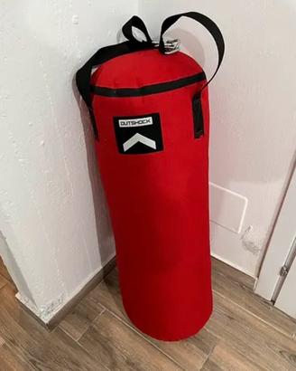 Sacco da boxe con staffa a muro
