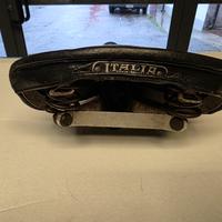 Sella italia  muso di cane conservata 