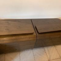 Set comodini moderni con scomparti e tavolino