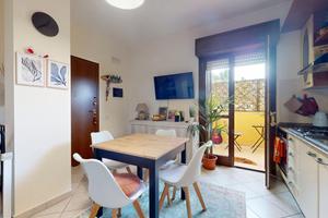 Quartello - Bivano bilivelli con veranda e cortile