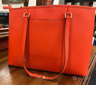Borsa rossa Micharl Kors