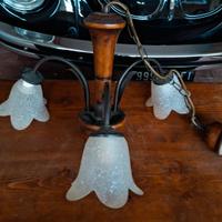 Lampadario in legno e ferro battuto 