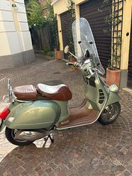 Piaggio Vespa 250 GTV Scooter usata in vendita