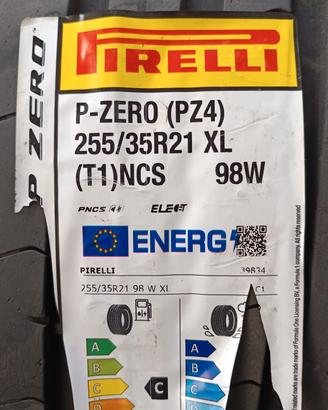 2 pneumatici Pirelli estive  255/35 R21 