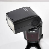 Flash MEIKE per Nikon
