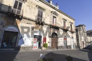 Locale Commerciale - Acireale