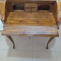 mobile antiquariato in piuma di mogano