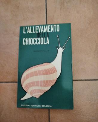 libri natura, cavalli, pesci , chiocciole e funghi