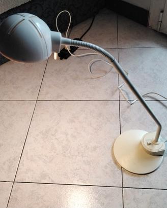 Lampada da tavolo IKEA 