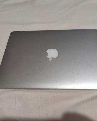 MacBook Pro 2015 schermo retina 
