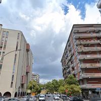 Garbatella bilocale con balcone e posto auto