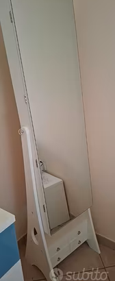 Armadio cassettiera portagioie con specchio Ikea