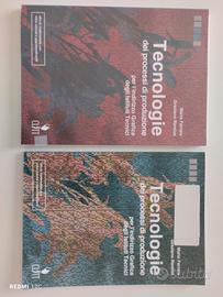 Libri scolastici delle superiori 