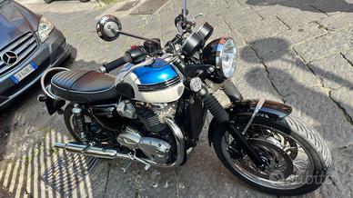 Triumph T 120
