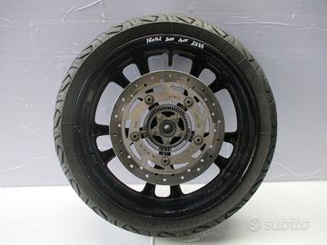 Kymco People 300 GTI cerchi anteriore  e posterior