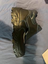 Scarpe antinfortunistica