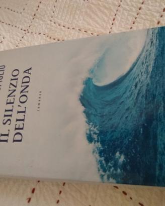 Libro IL SILENZIO DELL'ONDA - G. Carofiglio