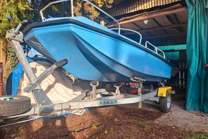 Trimarano Sessa in vetroresina