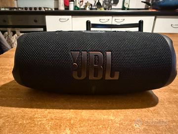 Cassa Bluetooth jbl charge 5 usato