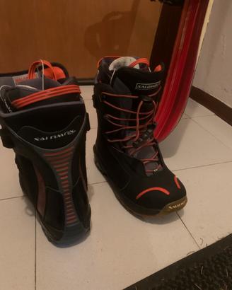 scarponi snowboard Salomon n.43,5