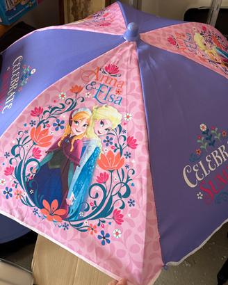 Tavolino con ombrellone e sedie Frozen