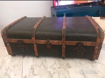 Baule antico di inizio 900