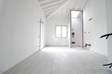 3 LOCALI A SAN FELICE SUL PANARO