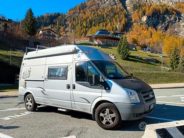 Ford Transit  Big Nugget Westfalia  XL camper puro
