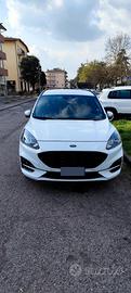 Ford Kuga St-line