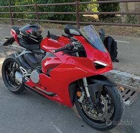 Ducati Panigale V2