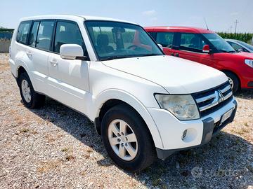 MITSUBISHI Pajero (2006-2009) - 2007