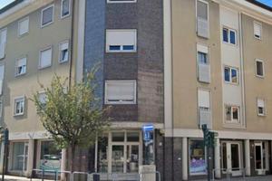 MONFALCONE Centralissimo locale commerciale. L340