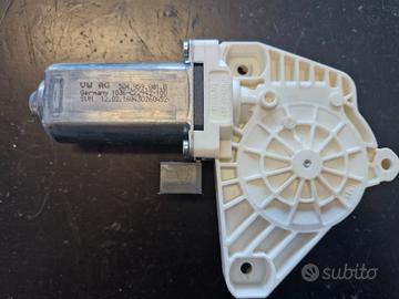 Motorino alzacristalli Vw 5Q4959801B
