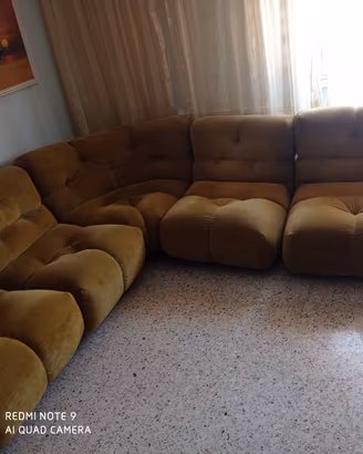 Divano a L verde