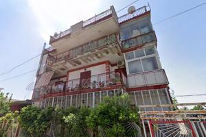 IN ASTA Appartamento a Casandrino (NA) - QUOTA 1/2